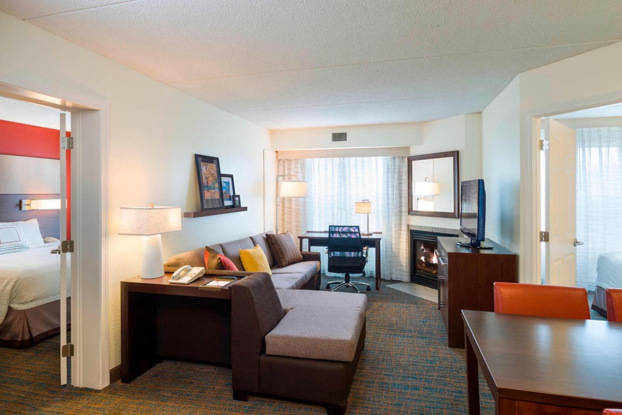 Residence Inn Boston Framingham Exterior photo